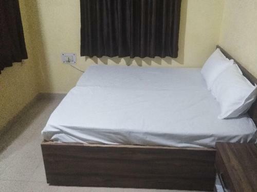 Spot On 80293 Hotel Virat Inn