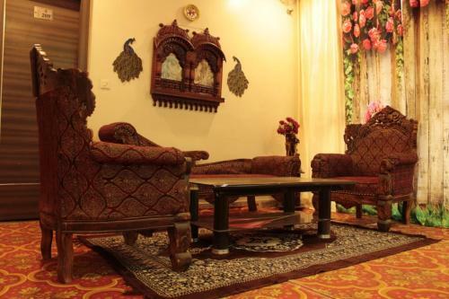 Collection O 2756 Hotel Virasat
