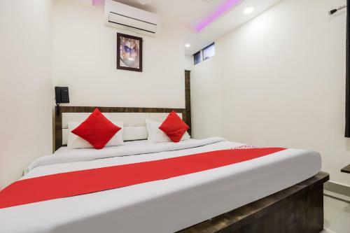 Hotel Oyo 42610 H R Inn
