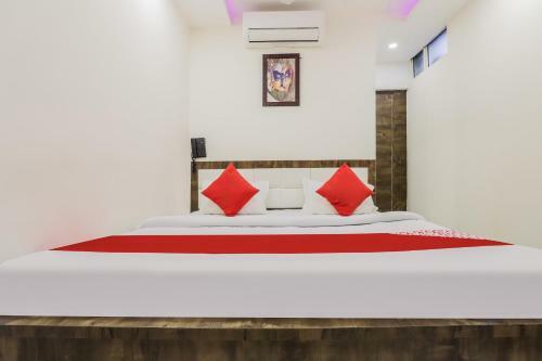 Hotel Oyo 42610 H R Inn