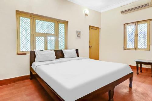 Hotel Collection O 86317 Enjoy Resort
