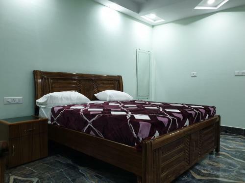 Hotel The Ganga Castle