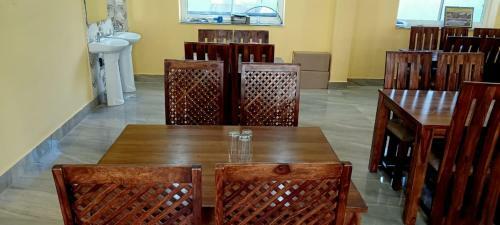 Hotel The Ganga Castle