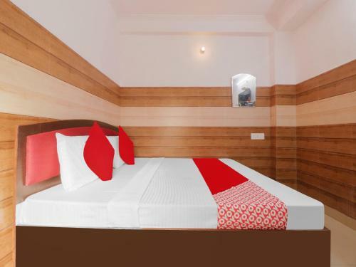 Oyo 85880 Hotel Goverdhan Palace