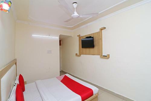 Oyo 35806 Hotel Himgiri