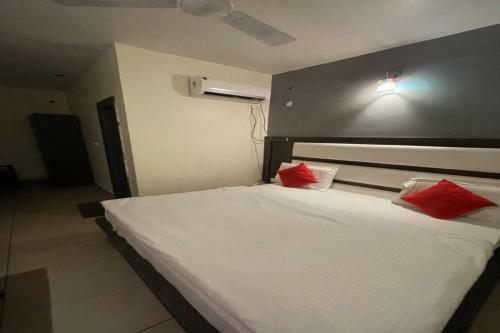 Oyo 87091 Hotel Nip