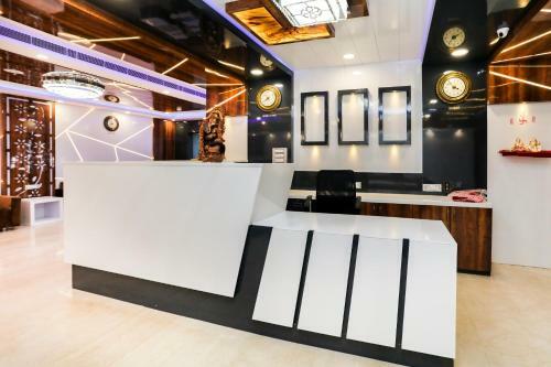 Capital O 60749 Hotel Sai Regency
