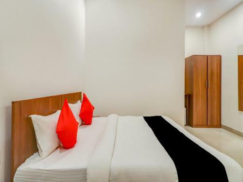 Hotel Collection O 80333 The Royal Hills Premium