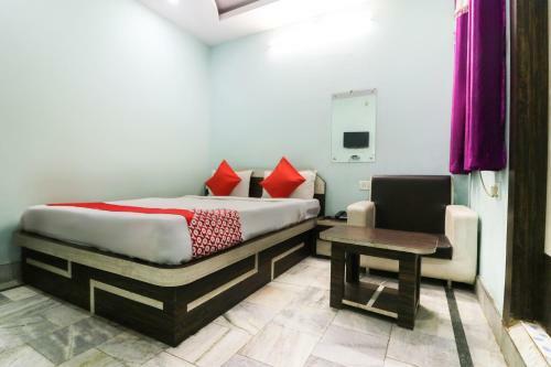 Oyo Flagship 42780 Hotel Neelkanth