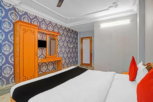 Capital O 82005 Hotel Shree Villa