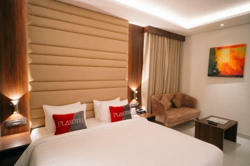 Hotel Playotel Premier Vijay Nagar