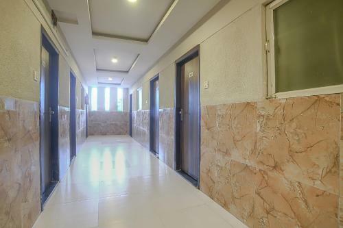 Collection O 83139 Hotel Stay Link