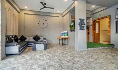 Treebo Trend Hotel Rm