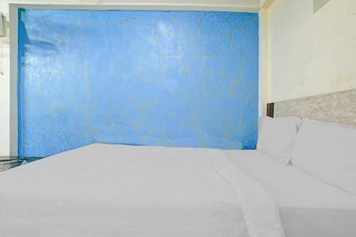 Capital O 86357 Hotel A A Baba Palace