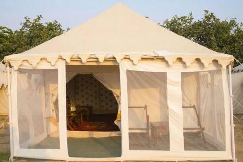 Golden Sandstone Hotel Resort