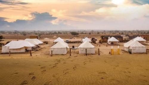 Golden Sandstone Hotel Resort