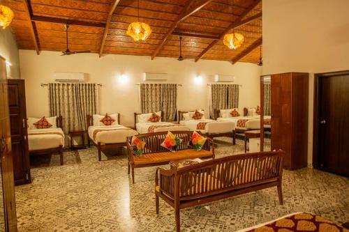 Hotel Brown Town Resort & Spa