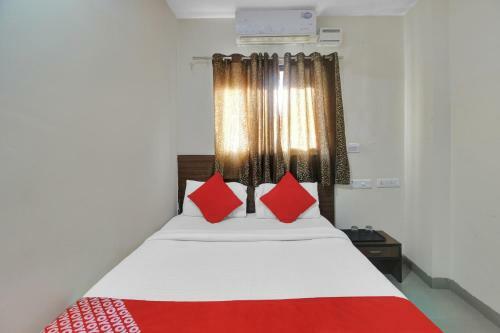 Oyo 81907 Hotel Fortune Residency