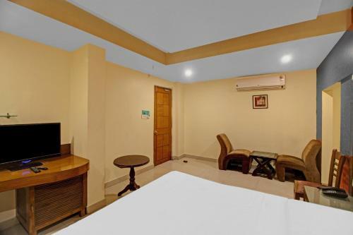 Hotel Townhouse 83514 Assembly Metro Station