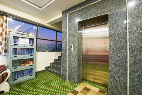 Hotel Oyo 13162 Swiss Legrand