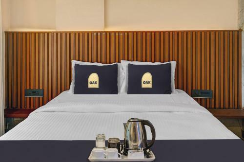 Townhouse Oak Hotel V