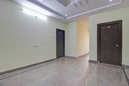 Oyo 84232 Hotel Lavish Stay