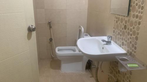 Homewood Suites ( Service Apartments)