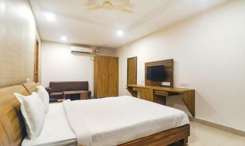 Hotel The Landmark Banjara Hills