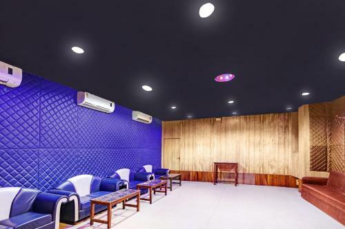 Townhouse Oak Hotel Ardency Blue