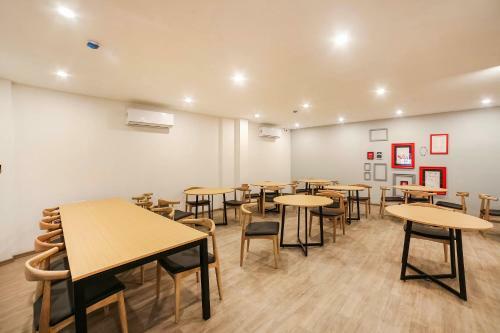 Hotel Oyo Townhouse 148 Sector 46 Gurgaon