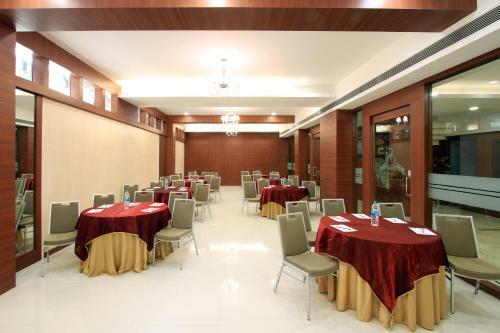 Hostal Sona South City