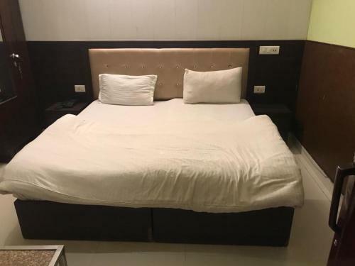 Hotel Chirag Residency By Wb Inn