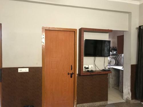 Hotel Chirag Residency By Wb Inn