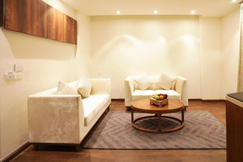 Hotel Regenta Suites Gurugram, Sohna Road, Sector 49