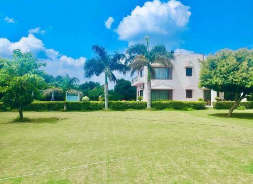 Agroturismo A One Gurgaon Farmhouse