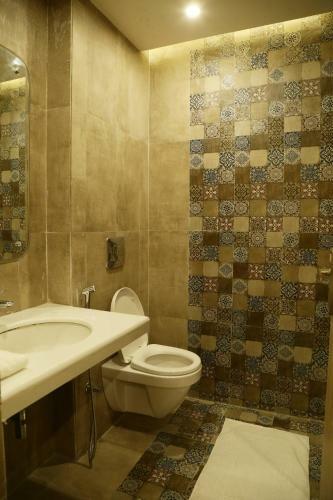 Hotel Ratangarh Palace
