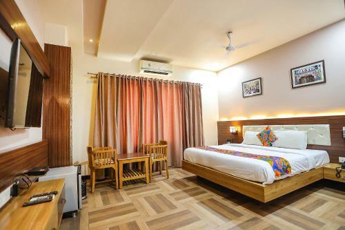 Fabhotel Royal Gm Plaza