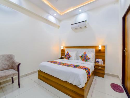 Fabhotel Manchester Grand