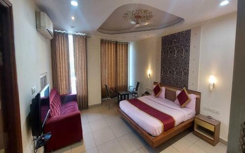 Hotel Taurus A Unit Of My Stay