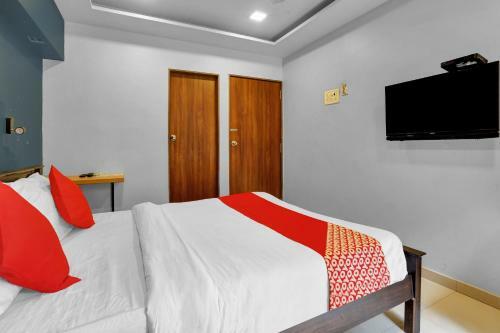 Oyo Flagship 83355 Hotel Om Sai Villa