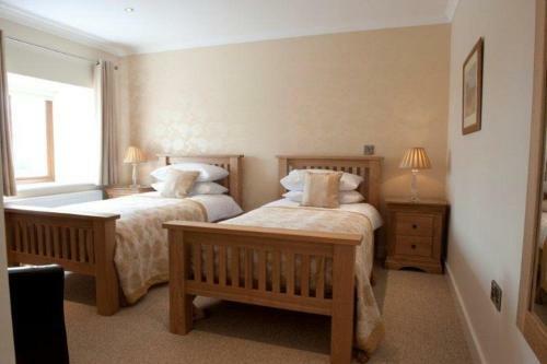 Hostal The Harp At Letterston
