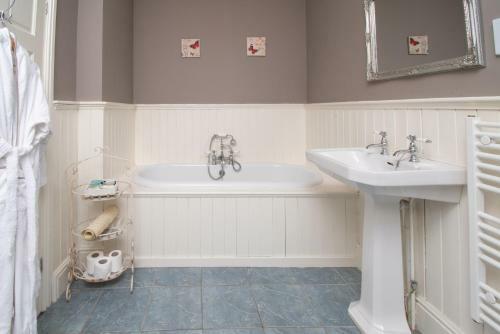 Hotel Plas Maenan Country House