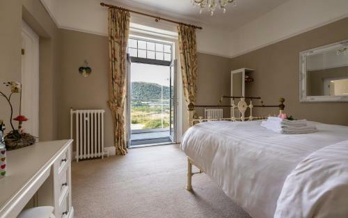 Hotel Plas Maenan Country House