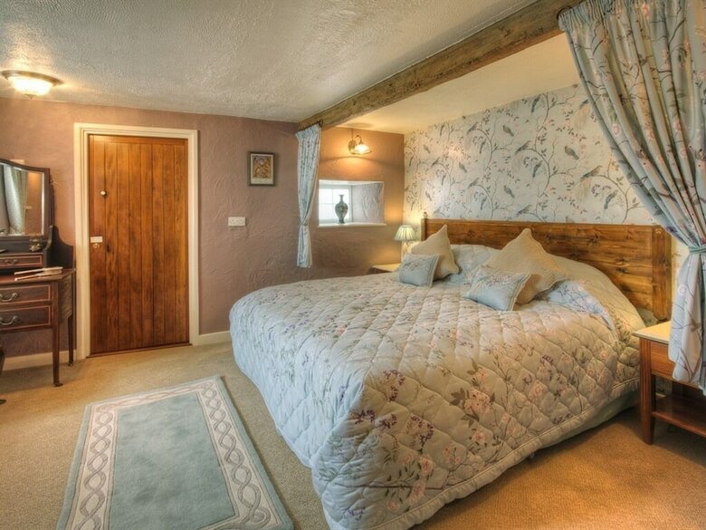 Hostal Tinhay Mill Guest House