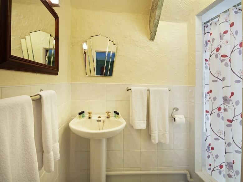 Hostal Tinhay Mill Guest House