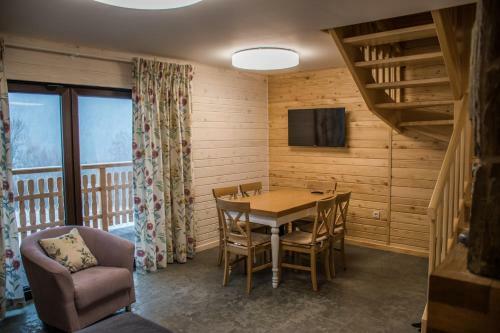 Lodge Krzywy Zak?tek