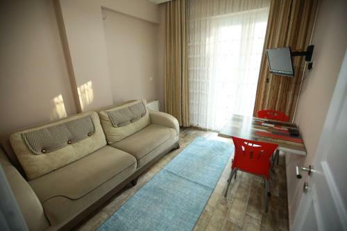 Bella Suit Apart Hotel