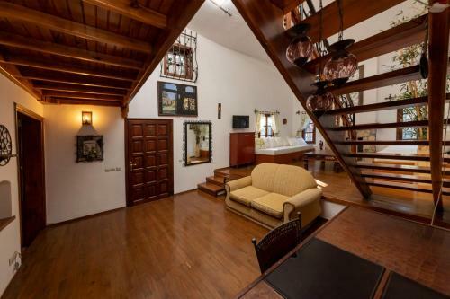 Charming Villa With Pool And Garden Surrounded By Nature In Bodrum