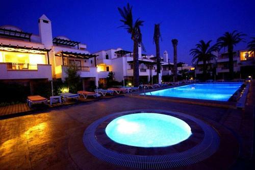 Sea And You Beachfront Apartments