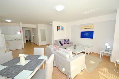 Sea And You Beachfront Apartments